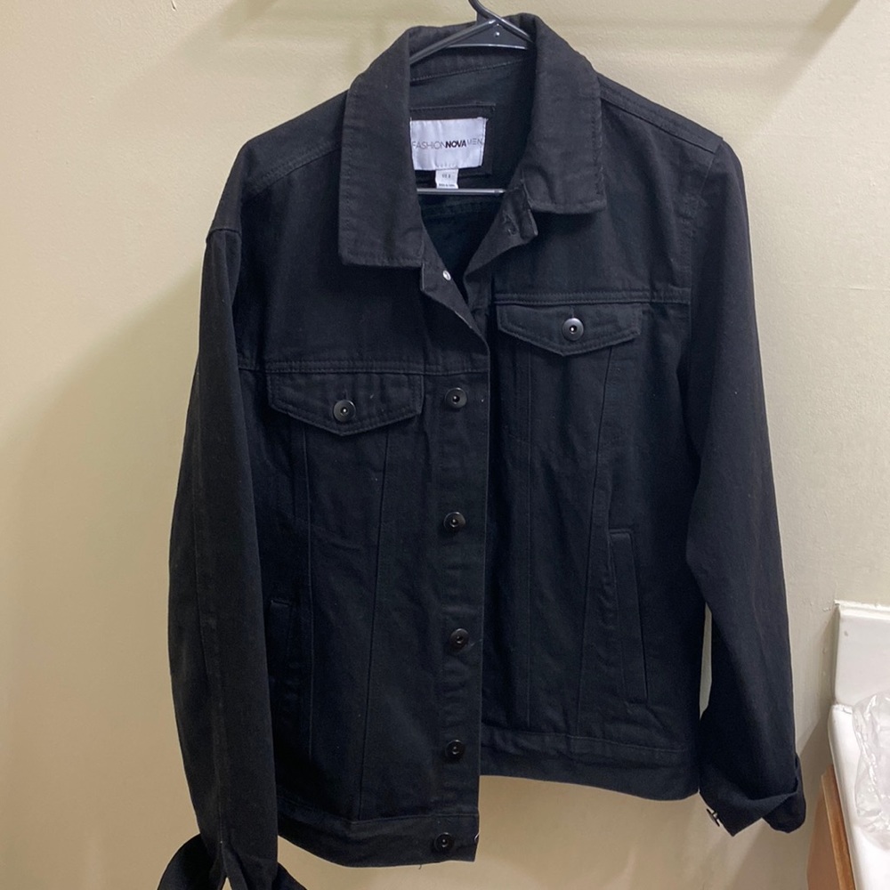 Fashion nova black jean jacket